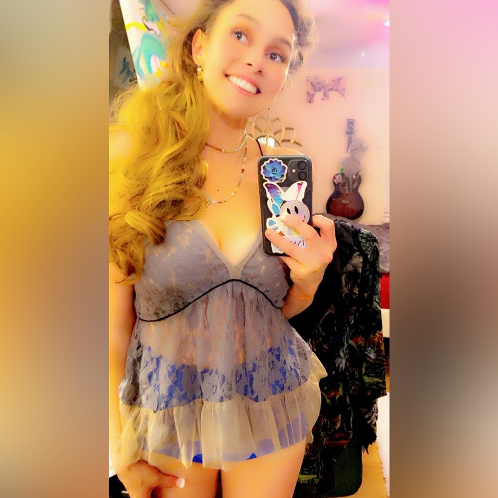 Chan Luu Blue Asymmetrical Ruffled Camisole - Picture 4 of 17
